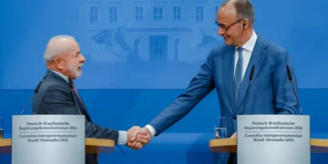 Brasil e Alemanha firmam acordo sobre minerais críticos e terras raras