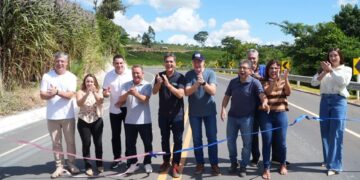 Governador Ferraço entrega pavimentação e inaugura rodovia ES-137 em Nova Venécia