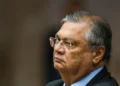 Dino pede vista e STF suspende julgamento sobre royalties do petróleo