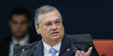 Dino manda TSE analisar possível uso de emendas em campanha eleitoral