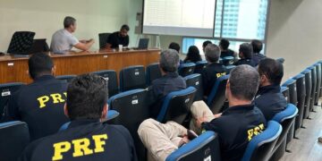PRF/ES realiza reunião mensal de articulação com Ecovias 101 e ANTT para fortalecimento da segurança viária