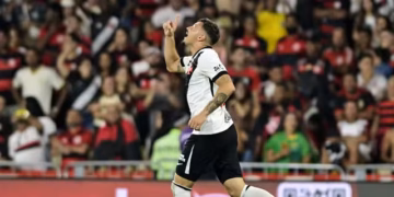 Vasco arranca empate do Flamengo nos acréscimos e freia perseguição rubro-negra ao Palmeiras