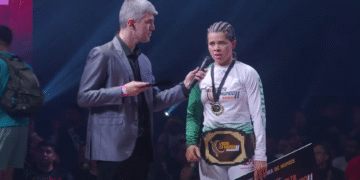 Janely Gata conquista o Cinturão Peso-Leve Feminino do VMB 11 em Brasília