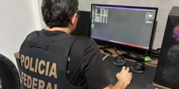Crime de racismo em canal de mensagens é investigado pela PF