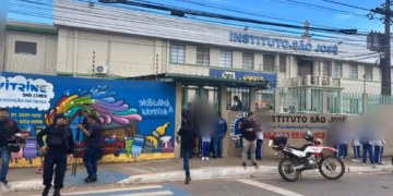Adolescente de 13 anos abre fogo em escola de Rio Branco e mata duas inspetoras