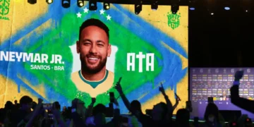 Lesionado, Neymar não joga amistosos e deve perder estreia na Copa