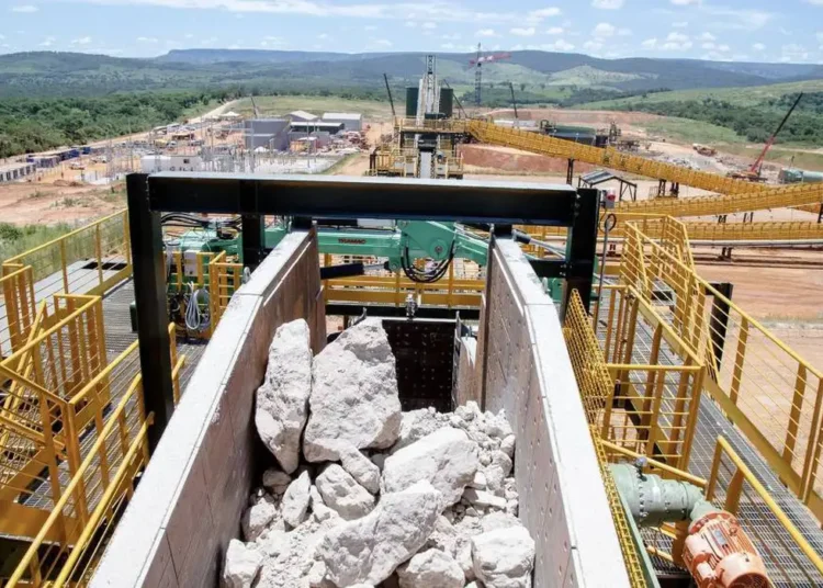 Especialistas e municípios criticam PL sobre minerais críticos