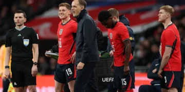 Inglaterra deixa Foden e Palmer fora dos convocados para Copa do Mundo