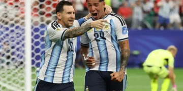 Messi se isola na artilharia das Copas e Argentina vai ao mata-mata