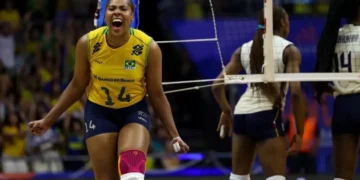 Brasil sofre, mas bate Itália por 3 sets a 2 na Liga das Nações