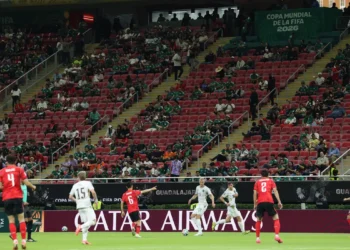 Copa: assentos vazios reacendem preocupações com preços dos ingressos