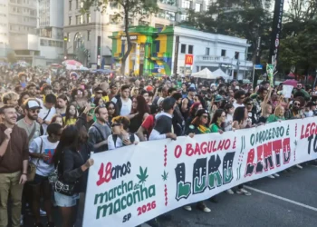Marcha em São Paulo pede legalização da maconha