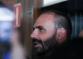 Por unanimidade, STF condena Eduardo Bolsonaro no caso do tarifaço