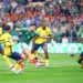 México bate Equador e avança às oitavas de final da Copa