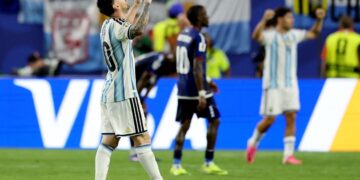 Argentina passa sufoco, mas encerra “conto de fadas” de Cabo Verde