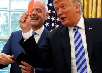 Fifa libera jogador dos EUA expulso na Copa, após ligação de Trump