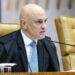 Por ordem de Moraes, PF faz busca por armas na casa de Bolsonaro