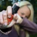 Spray de pimenta para mulher é medida paliativa, diz promotora