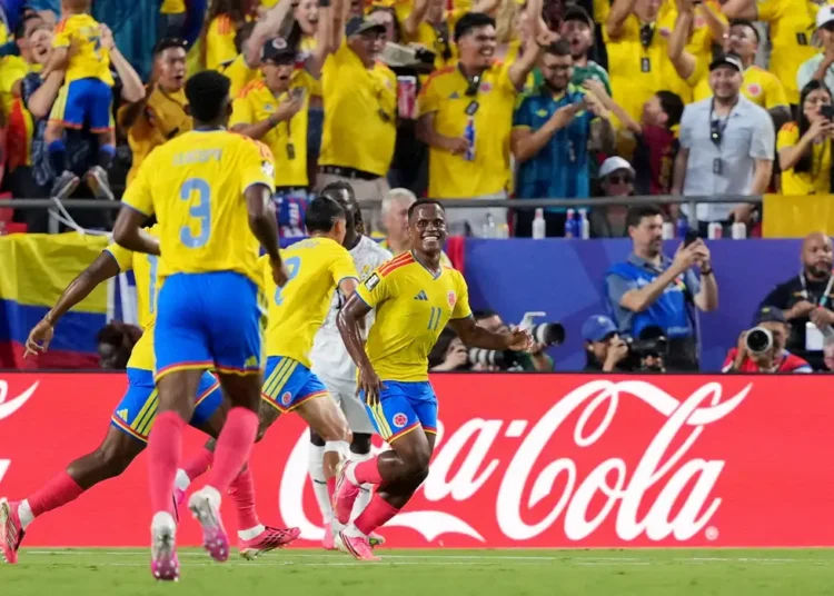 Colômbia vence Gana por 1 x 0 e enfrentará Suíça nas oitavas da Copa
