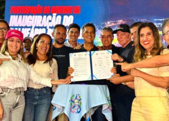 Ricardo Ferraço anuncia novos investimentos e inaugura obras em Pinheiros