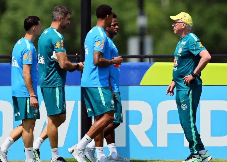Brasil inicia preparação para oitavas da Copa contra Noruega