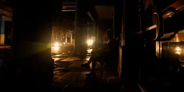 Cuba volta a ficar no escuro com colapso de rede elétrica