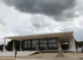 STF retoma julgamento sobre mandato-tampão para governo do Rio