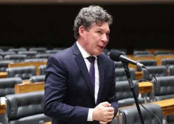 Hugo Motta indica presidente da comissão da MP da Taxa das Blusinhas