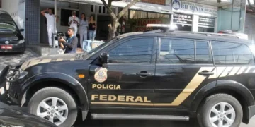 Cláudio Castro é alvo da segunda fase da Operação Sem Refino