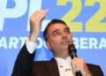 Filho mais velho de Bolsonaro, Flávio disputa a Presidência pelo PL