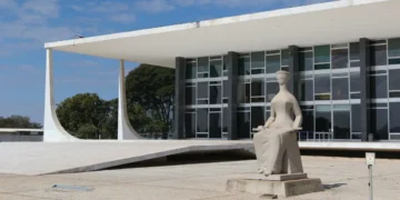 STF retoma julgamento sobre alcance da Lei Maria da Penha
