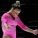 Flávia Saraiva é ouro nas assimétricas da Copa do Mundo de ginástica