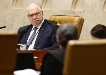Presidente do STF diz que gravidade dos fatos não autoriza atalhos