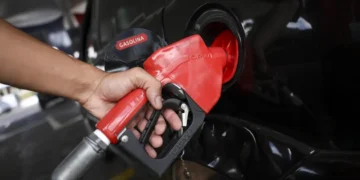 Nova lei aumenta penas para furto e roubo de combustíveis