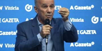 Hélder Salomão promete tarifa zero gradual no Transcol e câmeras em todos os policiais