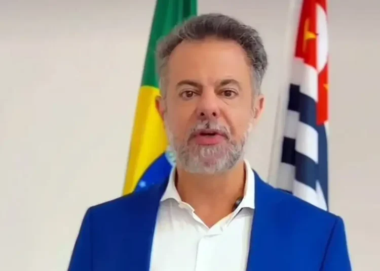 Wilson Grassi defende imposto único e mais rigor contra facções