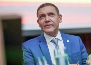 Eleição segue normal e sem sinal de interferência externa, diz Marques