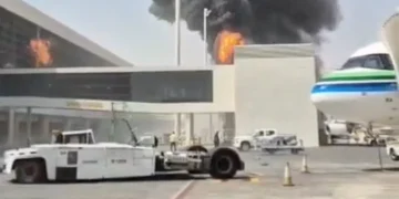 Arábia Saudita enfrenta novos ataques com mísseis e drones