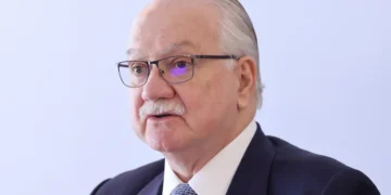 Democracia exige que perdedor respeite as regras do jogo, diz Fachin