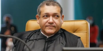 Nunes Marques suspende novos posts e seguidores no Exército do Lula