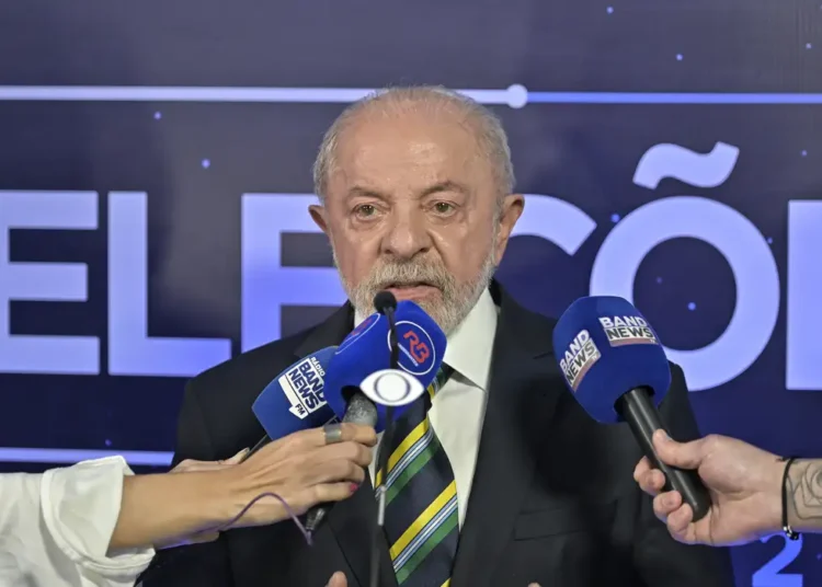 TSE: Lula autoriza quebra de sigilo bancário se Flávio fizer o mesmo