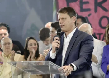 Tarcísio é reeleito governador de São Paulo