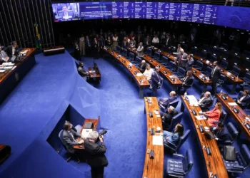 Senado aprova aumento de limite e perdão de dívida para MEIs