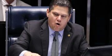Alcolumbre vai promulgar fim da escala 6×1 nesta sexta